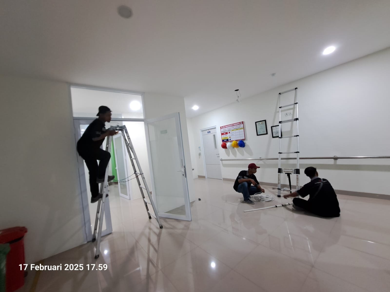 Gallery 5